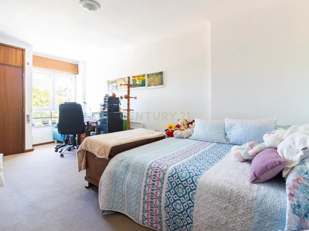 🏡 Apartamento T2 com Elevador no Coração de Alcobaça - Image 10