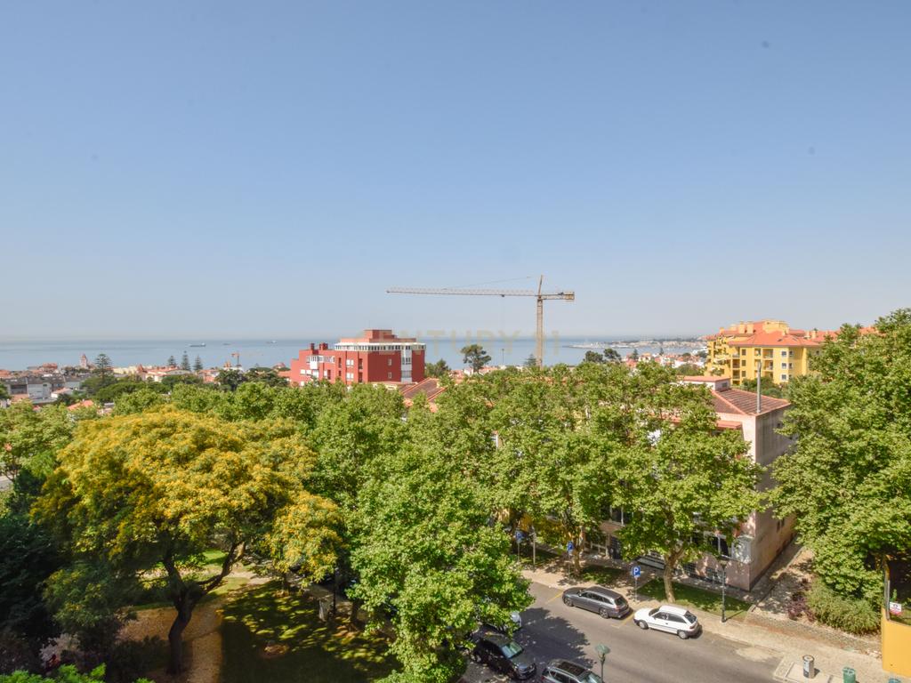 Apartamento T3 com Vista Mar, em São João do Estoril - Image 28