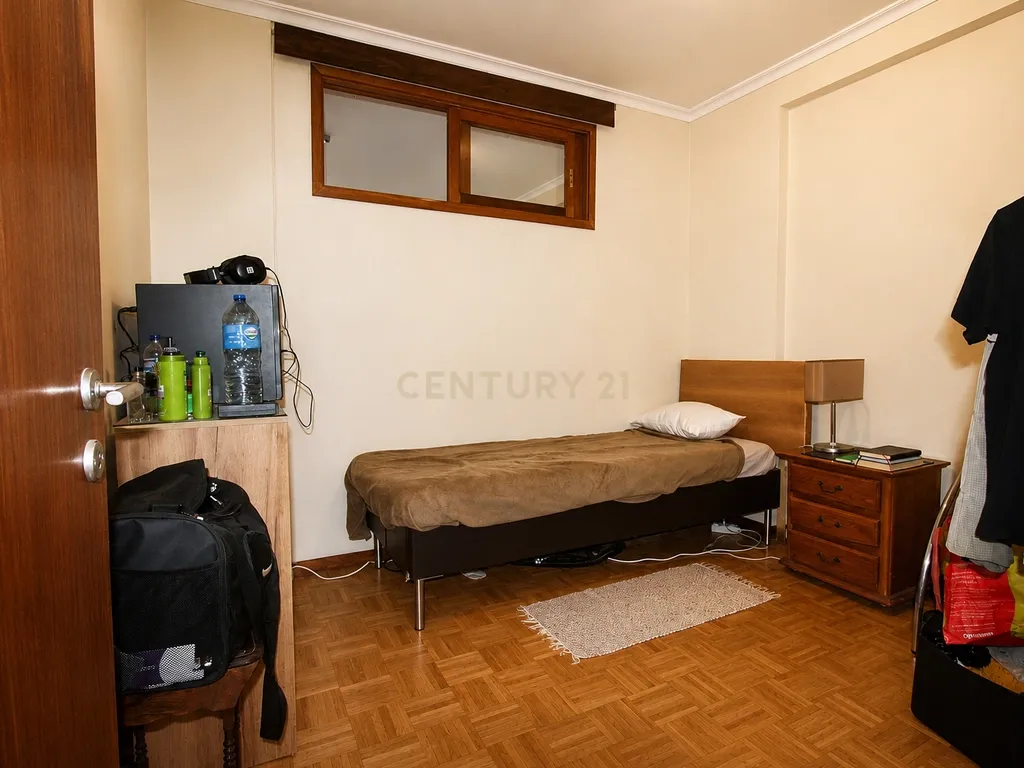 Apartamento T2+1 com Garagem, Varandas em Canidelo Vila Nova de Gaia - Image 6