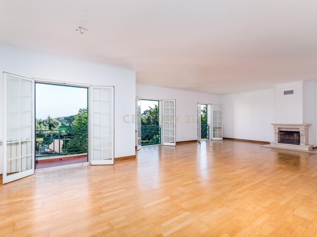Apartamento T4 | Quinta Da Beloura - Image 4