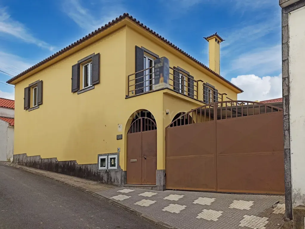 Moradia T4 com Vista Mar | Ajuda da Bretanha | São Miguel - Image 2