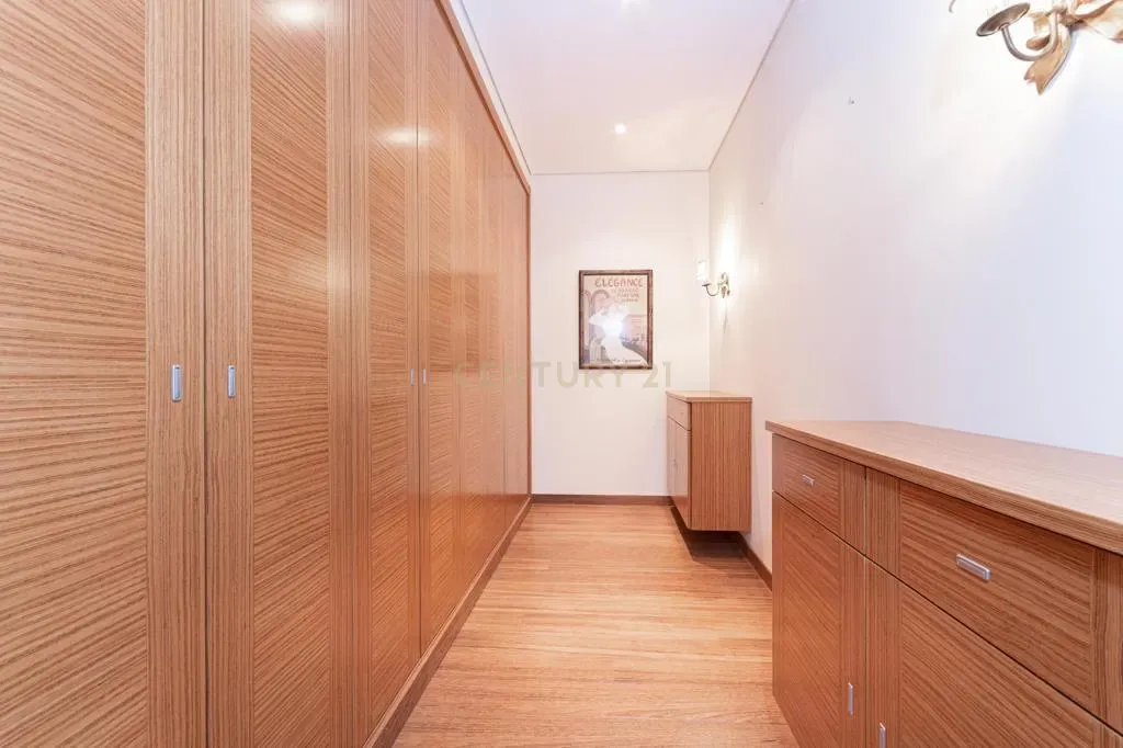 Moradia T8 de grande dimensão em S. João dos Montes, Vila Franca de Xira - Image 25