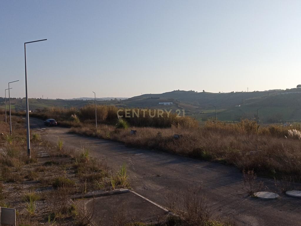 Terreno Urbano para construção - Aldeia da Merceana - Alenquer - Image 2