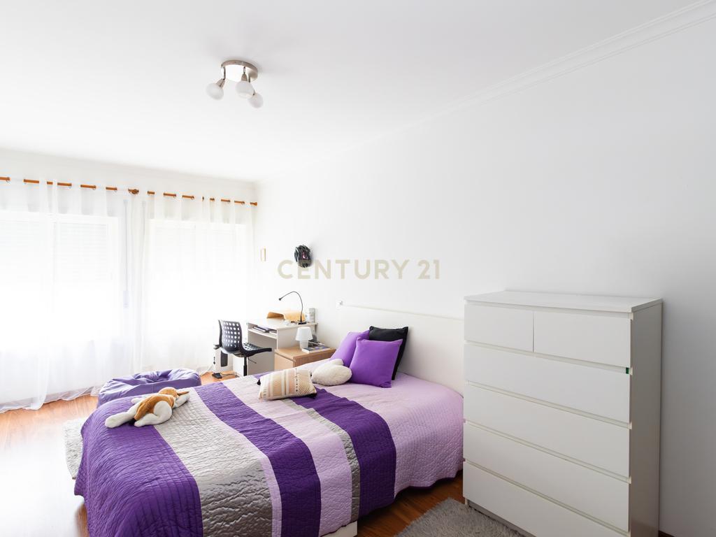 Apartamento T3, Rés do Chão, Marinha Grande - Image 21