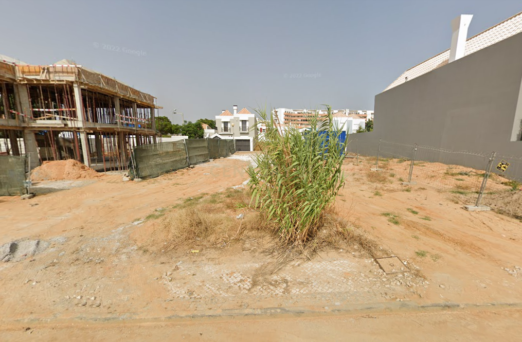 Lote na Urbanização Horta das Figuras com 224m2 para construção de moradia com Piscina - Faro - Image 5