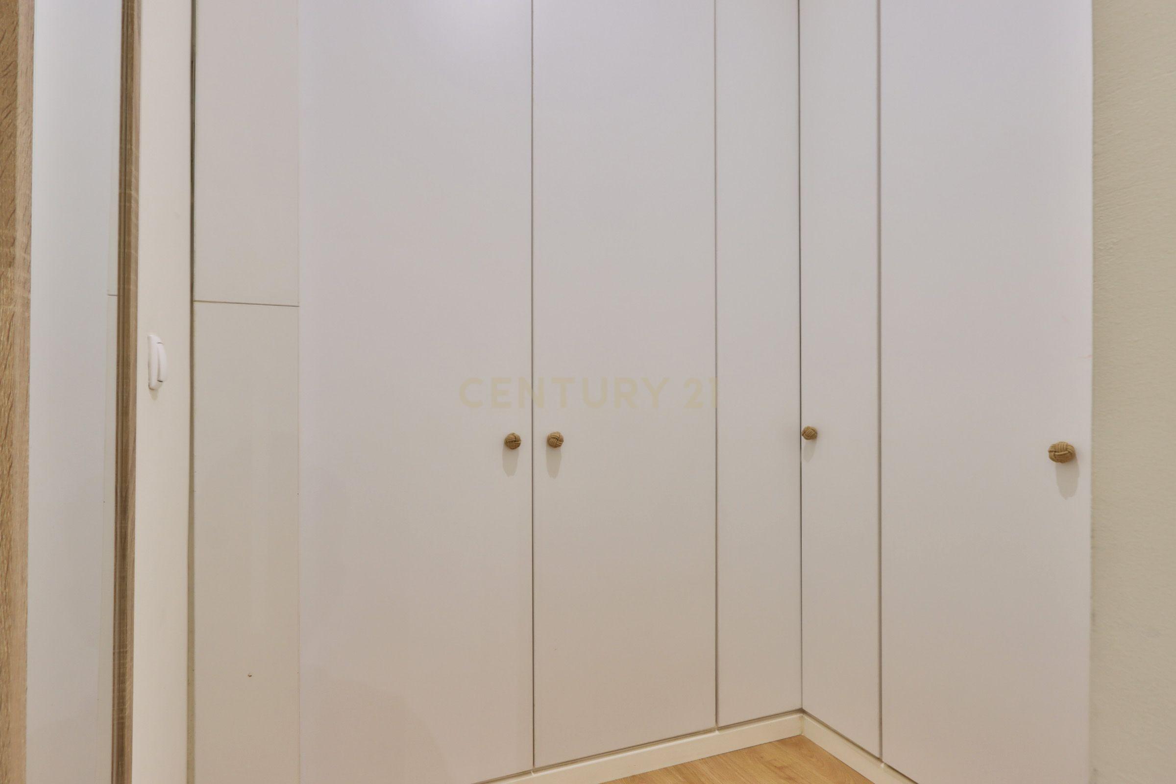 Apartamento T2 em Arroios com pequeno Terraço - Image 6