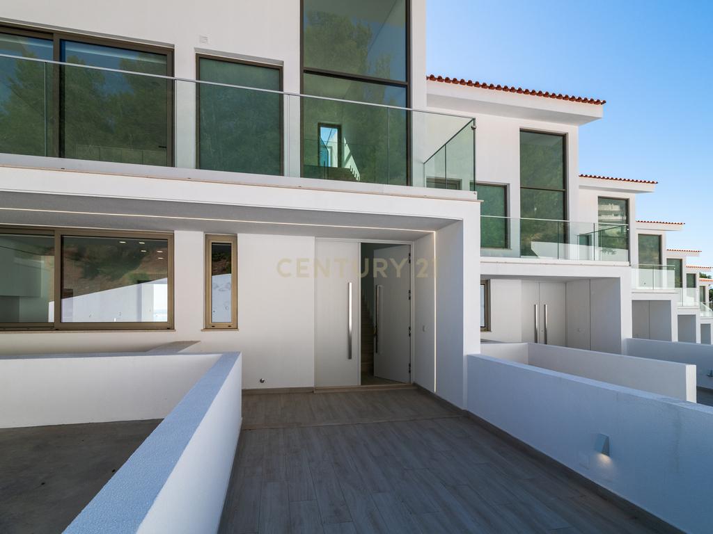 Condomínio Villas d’Ouro – Exclusividade e Conforto no Coração de Sesimbra - Image 65