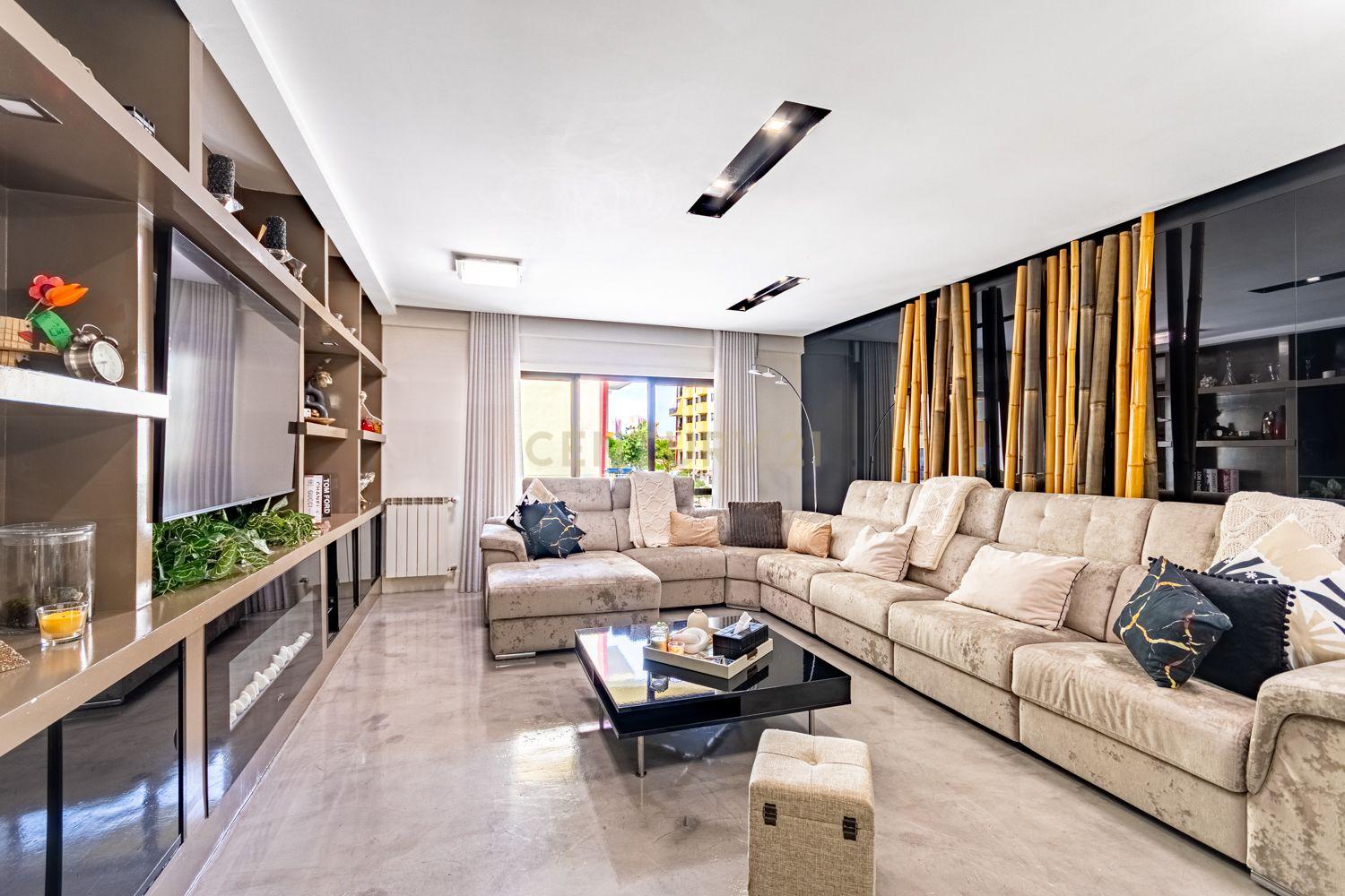 Fotografia 5 de Apartamento T3 convertido em T2 com Closet e Parqueamento na Quinta Nova – Odivelas