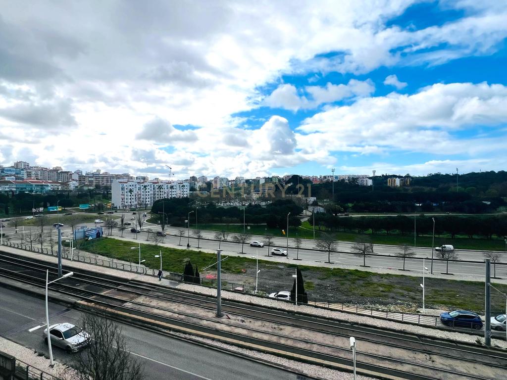 Excelente Apartamento T3 em Almada – Cova da Piedade  - Image 19