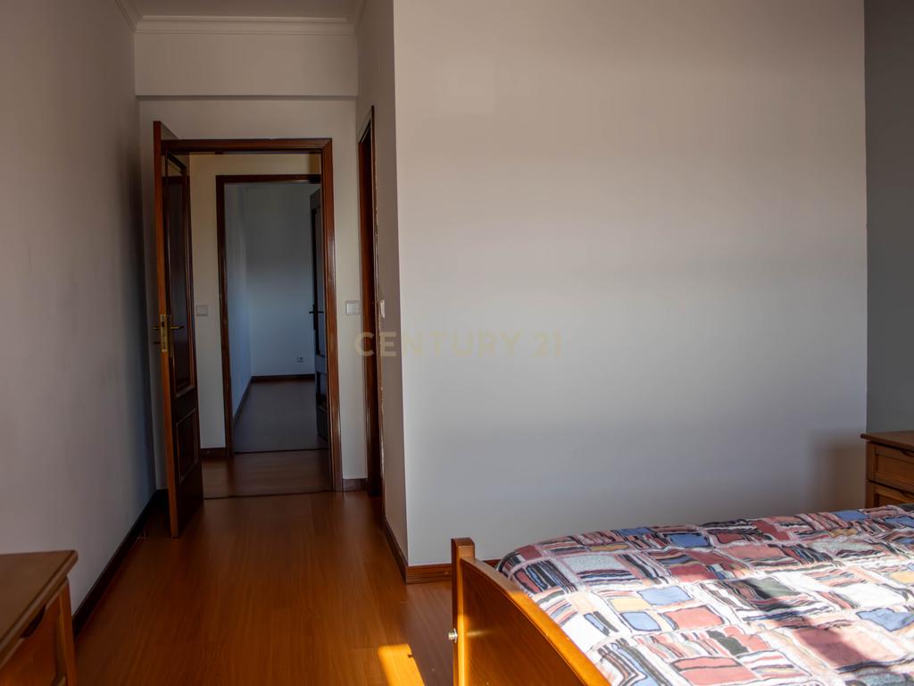Moradia T5 Vila Nova Foz Côa - Image 35