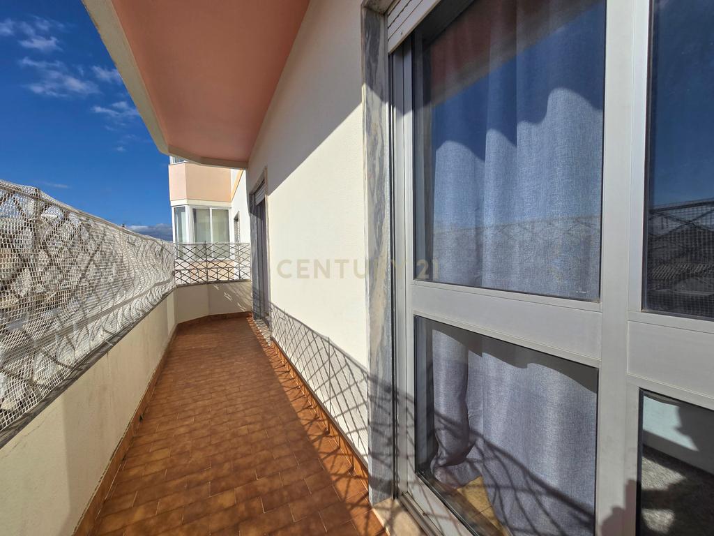 Apartamento T3 para venda em Portimão - Image 2