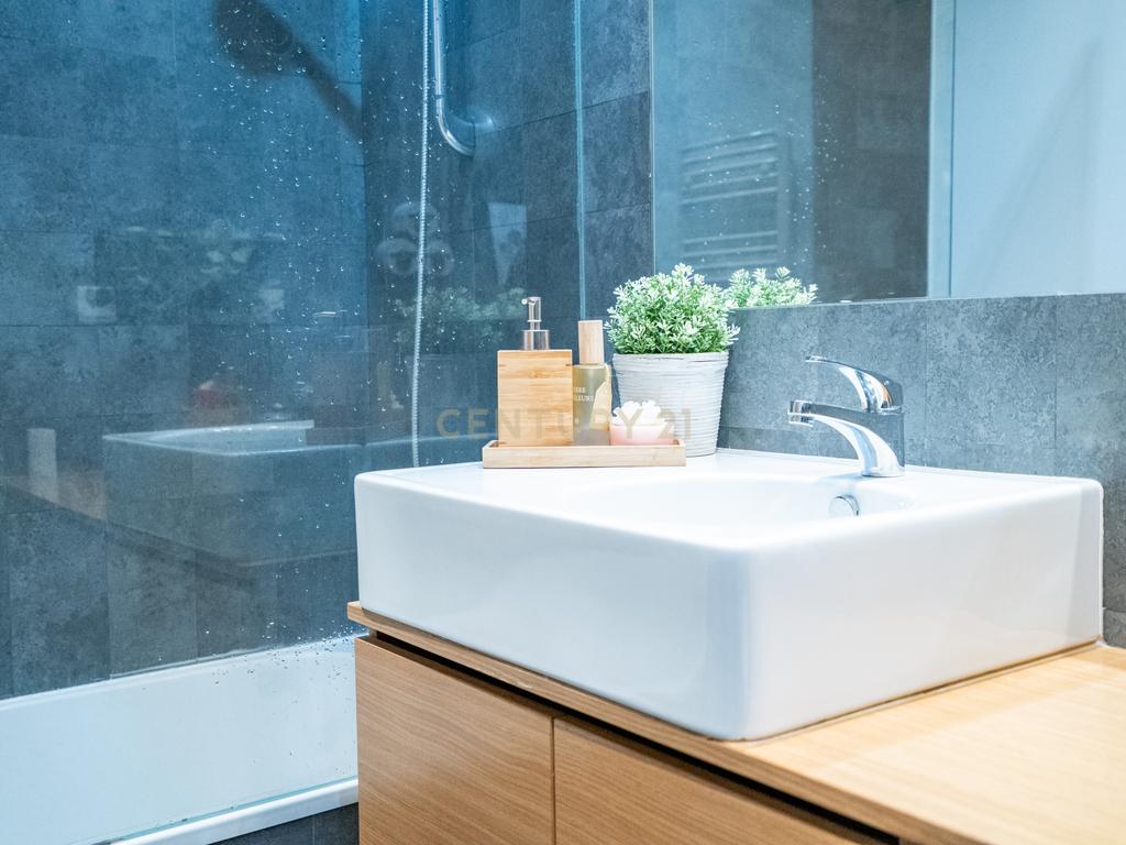 Apartamento T3 na Quinta do Património, em Sacavém. - Image 36