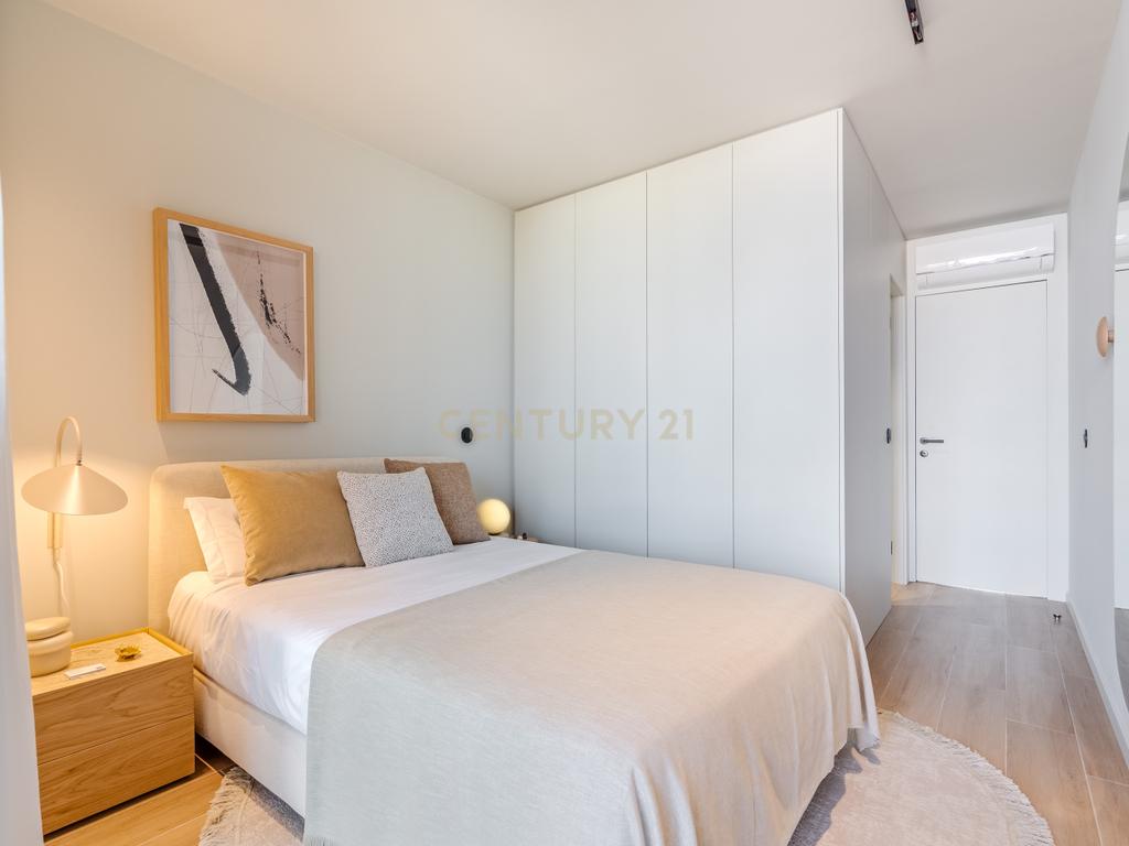 Apartamentos de Prestígio no Centro de Albufeira no Único Condomínio Novo com Vista Mar a Poucos Passos da Praia - Image 20