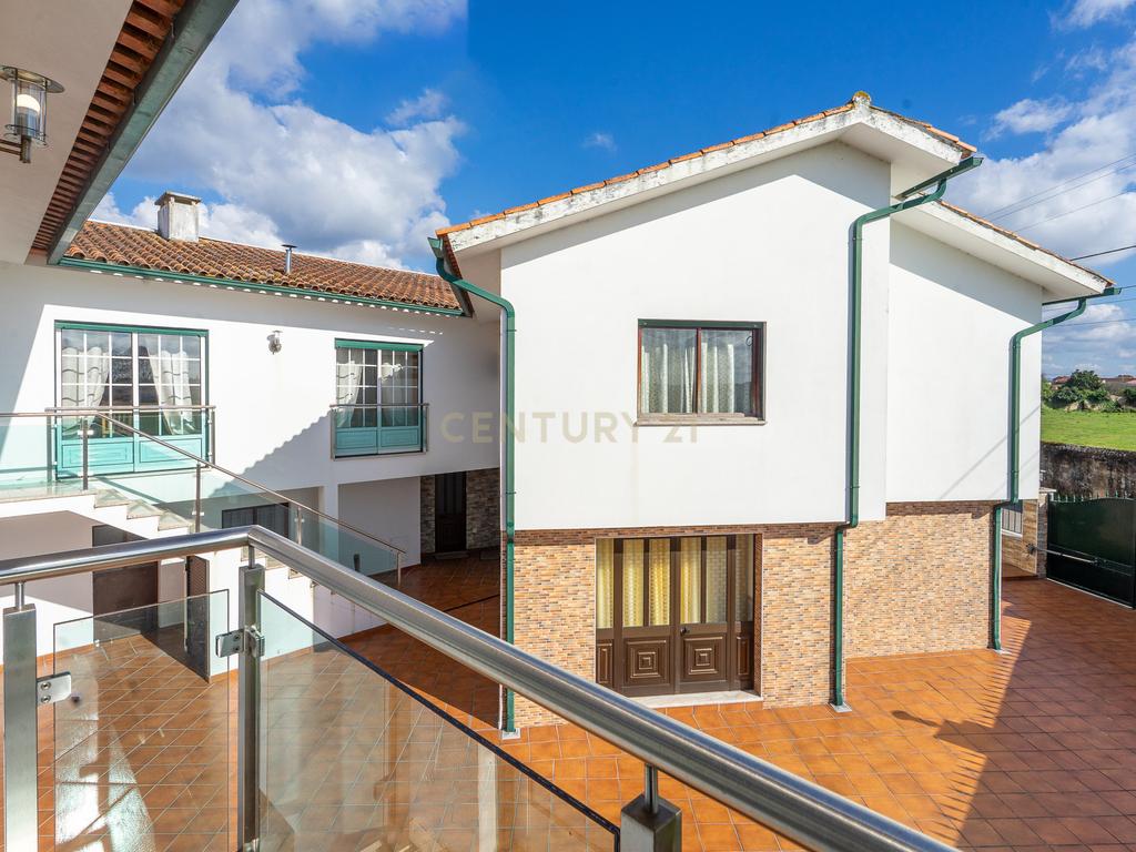 Moradia T4, com jardim e terraço, em Anadia  - Image 20