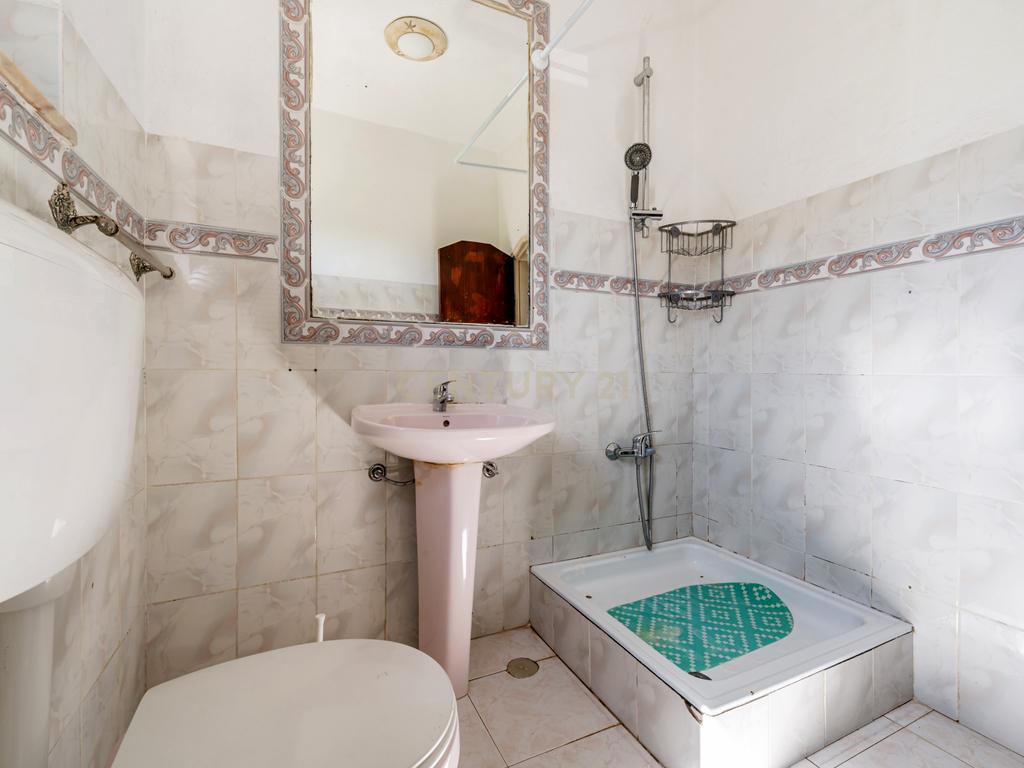 Moradia em lote de 535m² | Fernão Ferro - Image 18