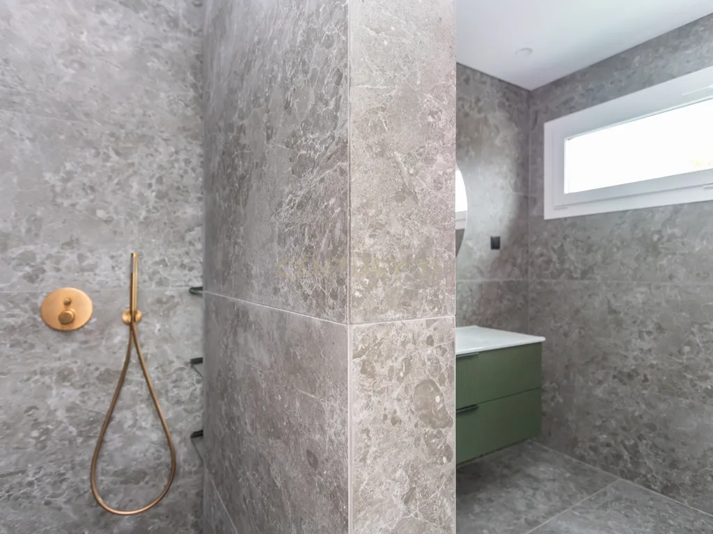 Mais que uma casa é um refugio de conforto e elegância ! - Image 52