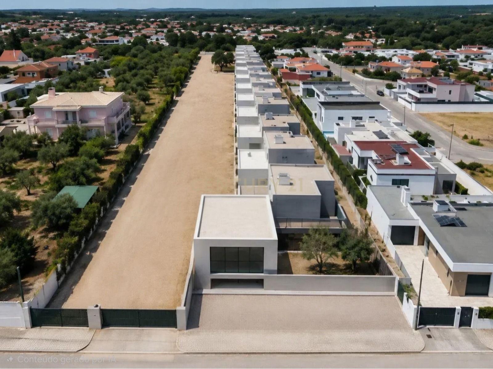 Moradia T3 Azeitão Condomínio Privado
