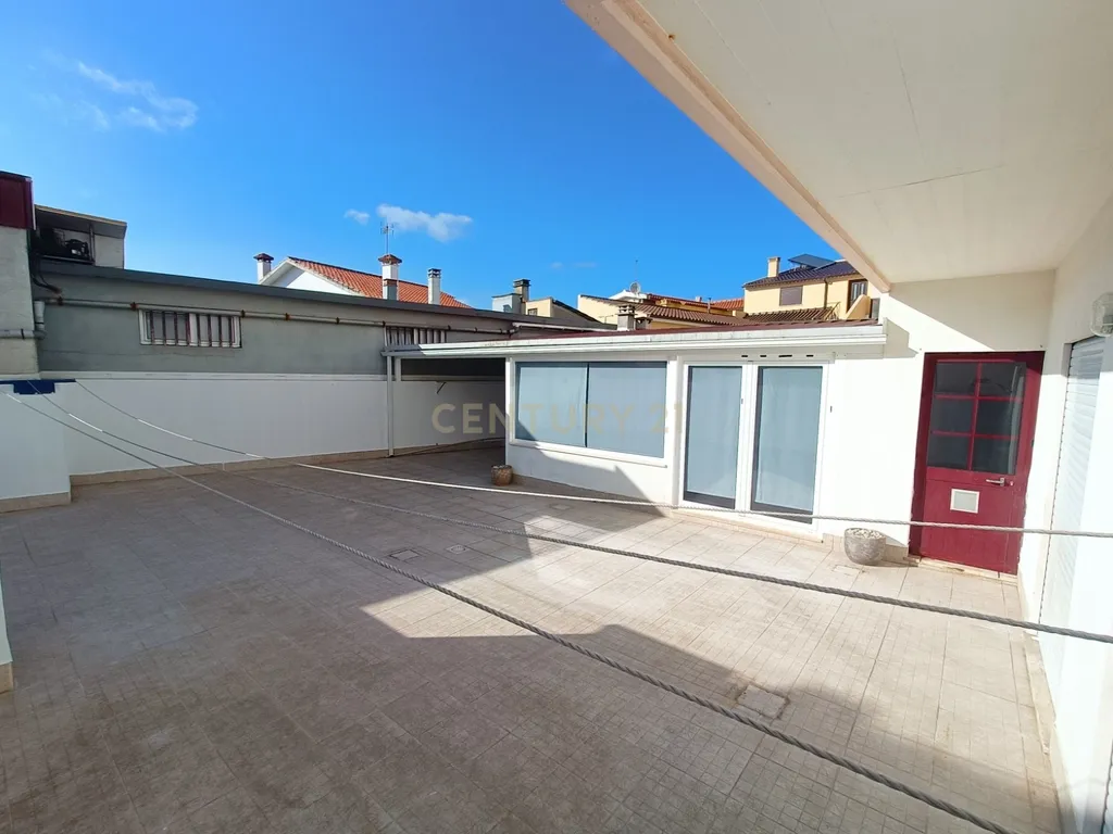 Apartamento T3 com terraço e garagem para 2 Carros, a 350 metros da Praia, São Pedro, Figueira da Foz - Image 25