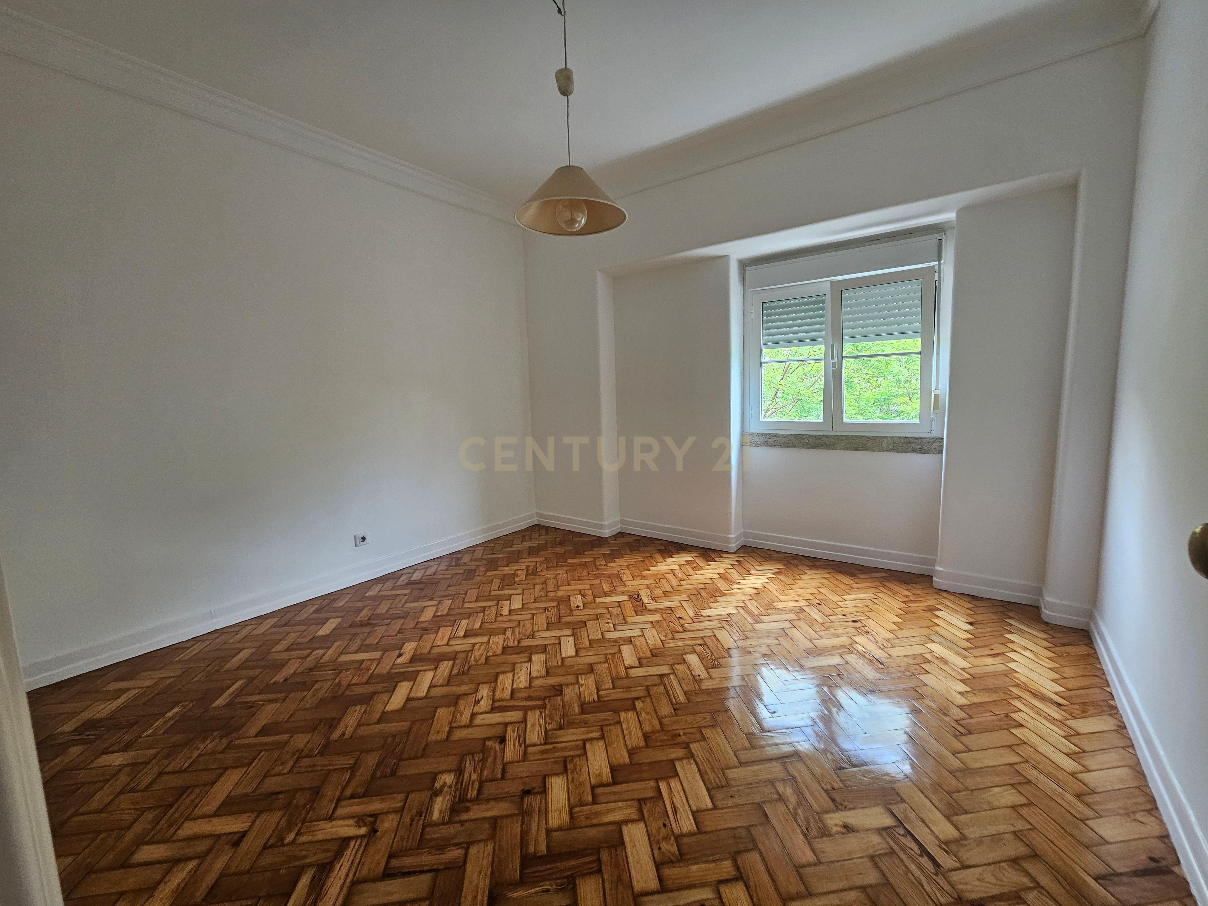 Fotografia 9 de Excelente Oportunidade T2+1 nas Avenidas Novas | Av. 5 de Outubro