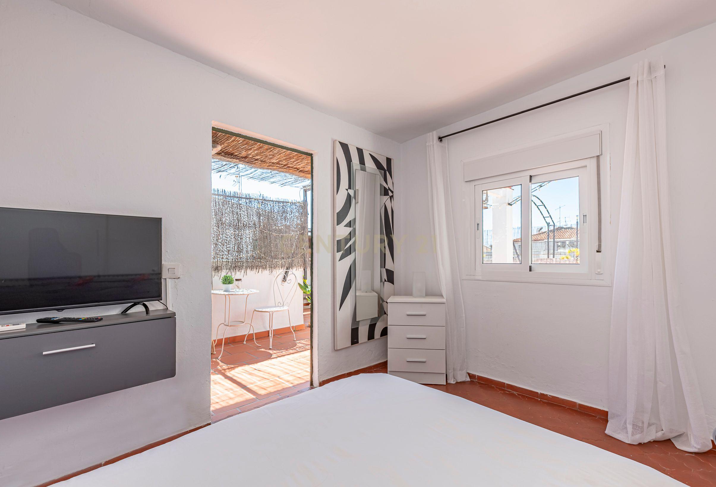 Penthouse brilhante com telhado no coração de San Pedro de Alcantara, Marbella. - Image 9