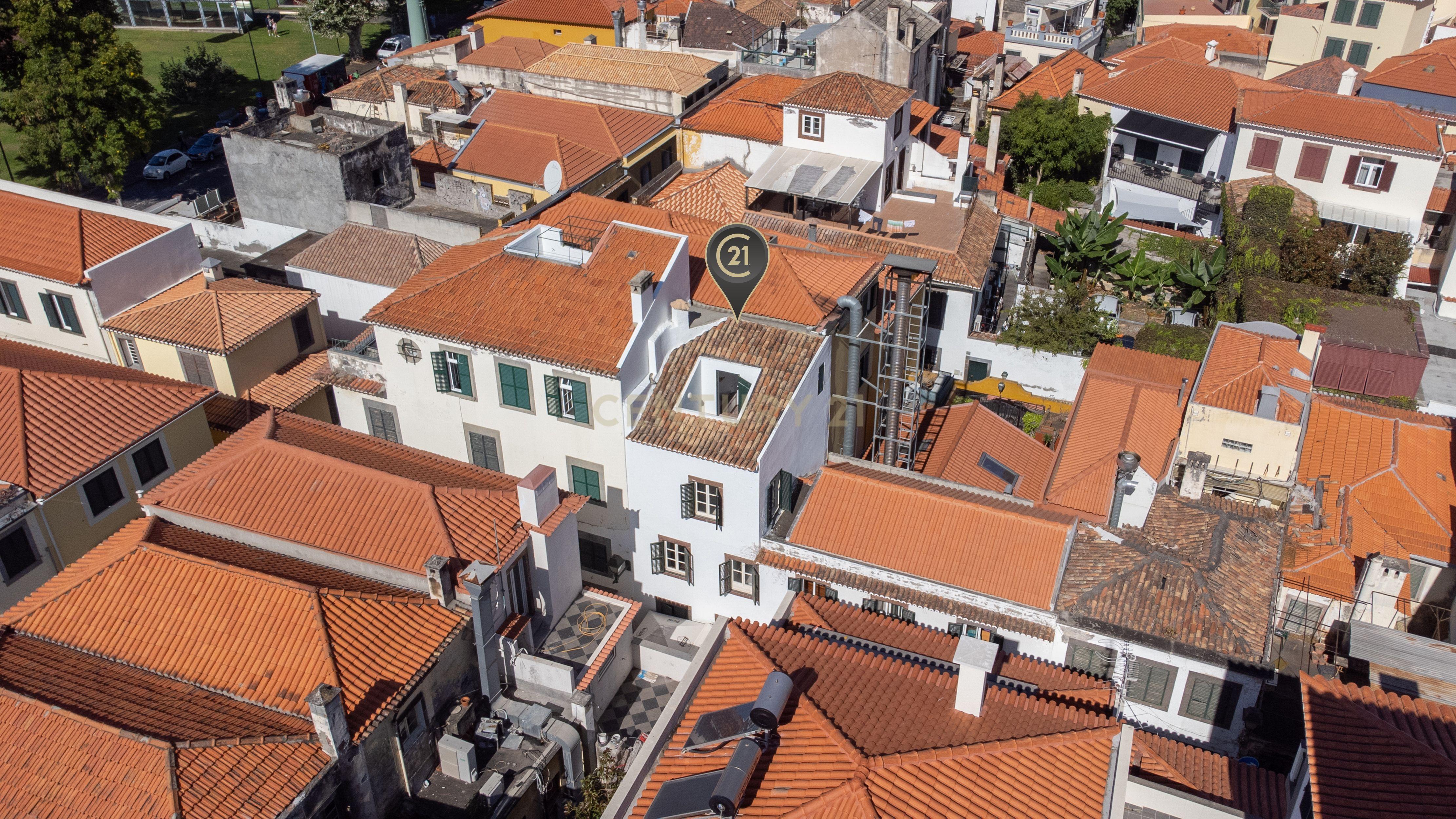 Fotografia 10 de Prédio na Zona Velha do Funchal – Oportunidade de Investimento