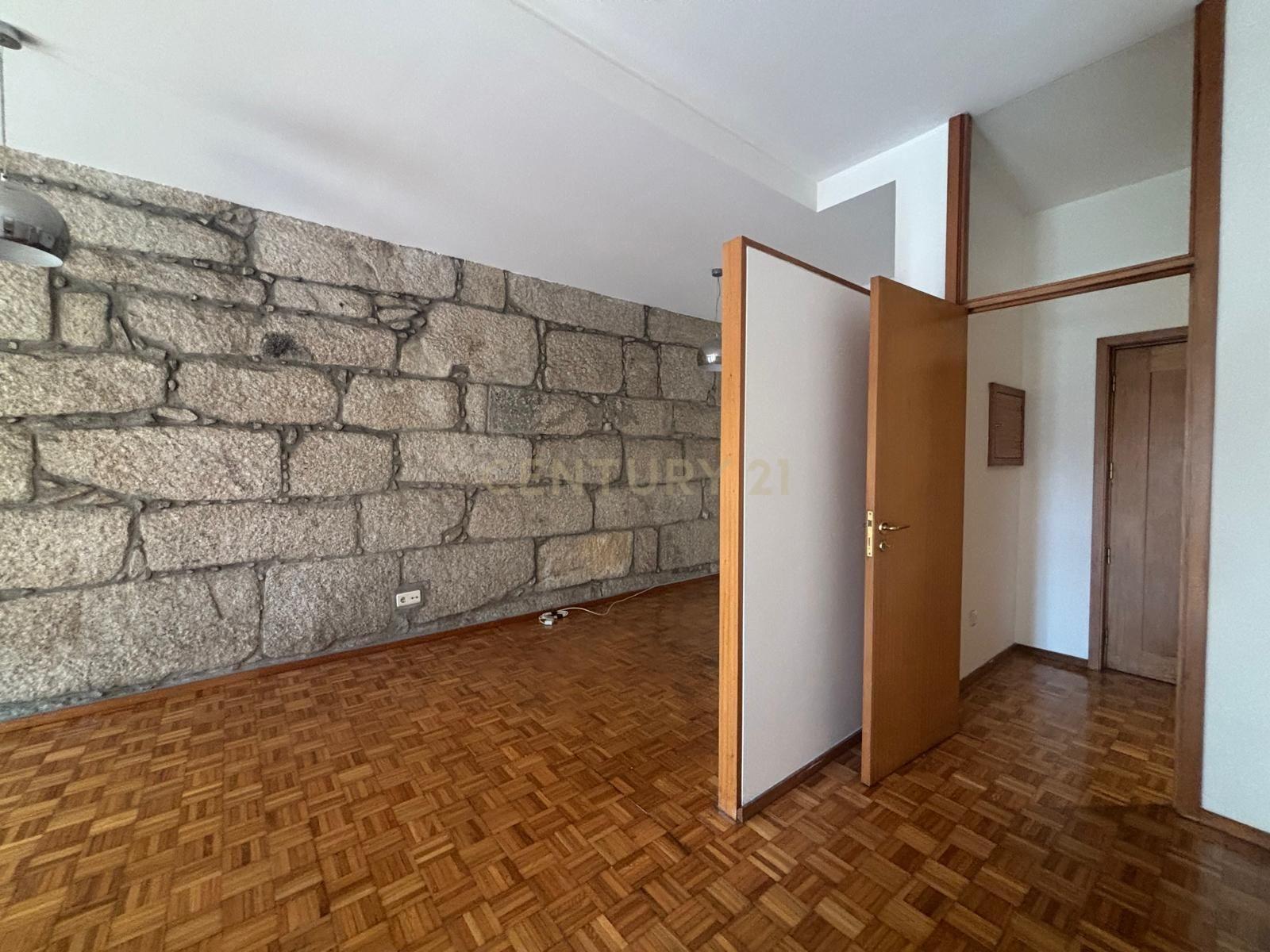 Fotografia 5 de T0 Rua de Álvares Cabral, 371 – Porto | 54,30 m²