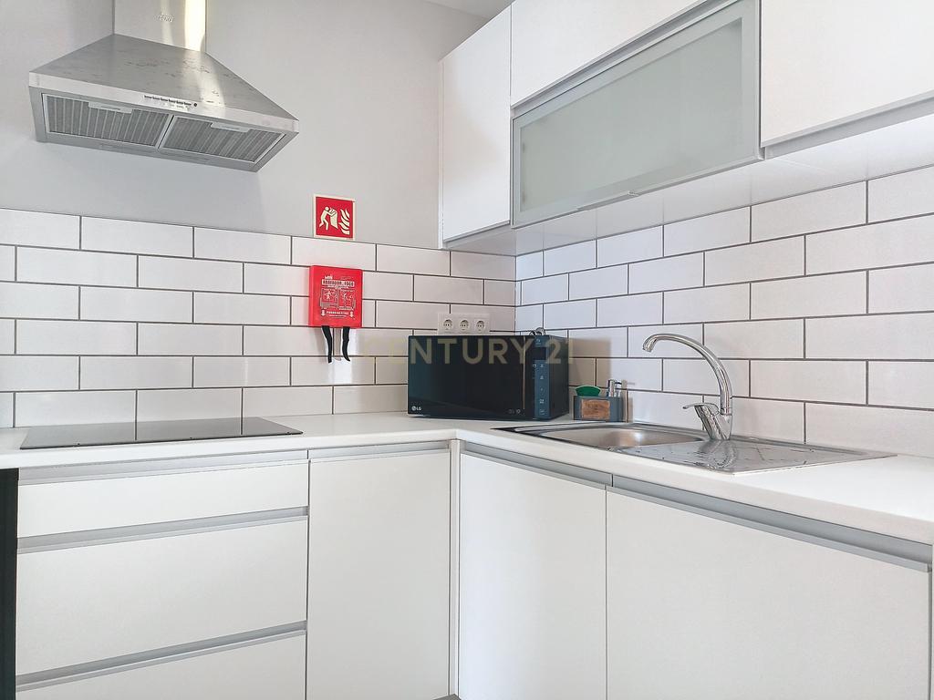 Apartamento T3 Deslumbrante à Beira-Mar - Vista para a Praia das Milícias/Açores - Image 28