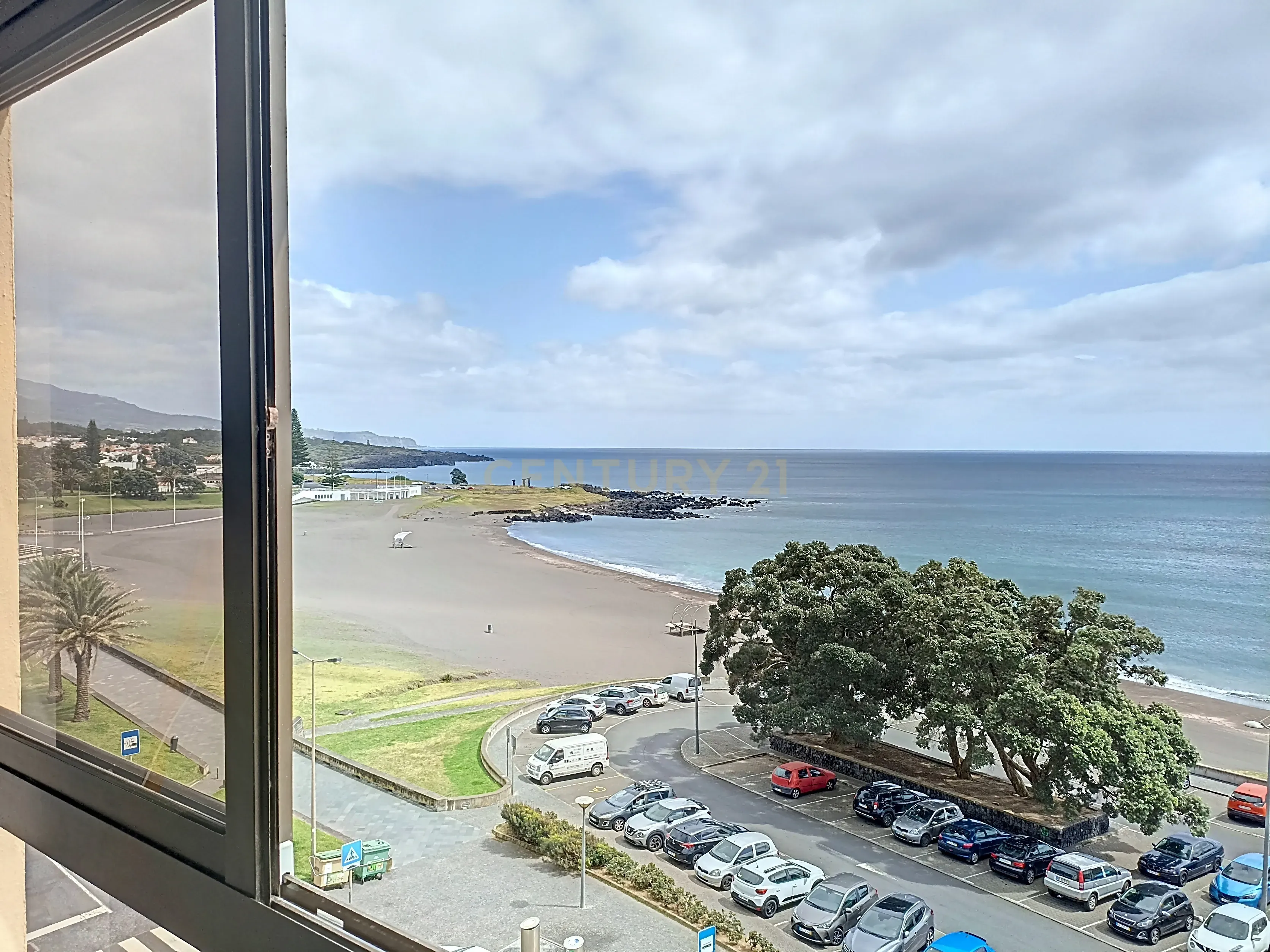 Apartamento T3 Deslumbrante à Beira-Mar - Vista para a Praia das Milícias/Açores - Image 41