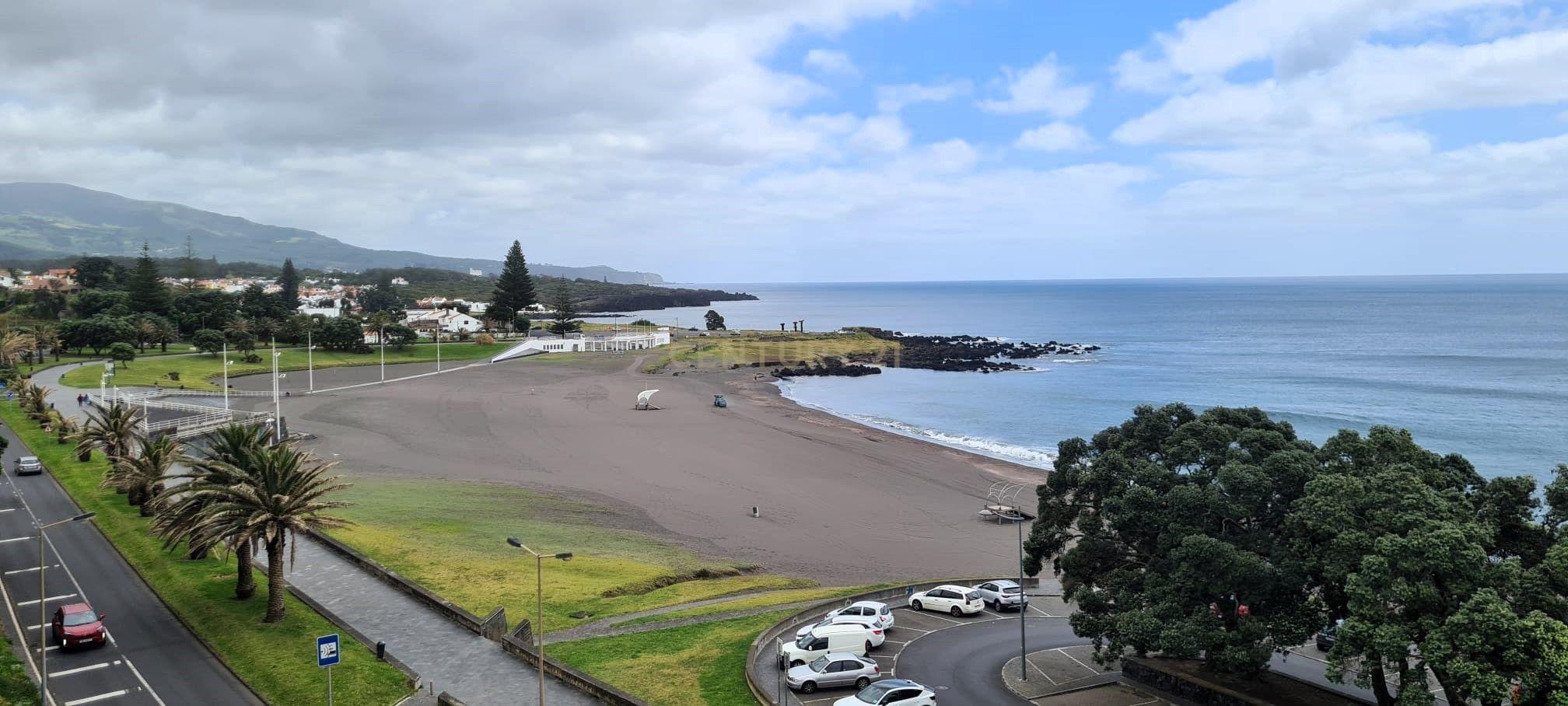 Apartamento T3 Deslumbrante à Beira-Mar - Vista para a Praia das Milícias/Açores - Image 38