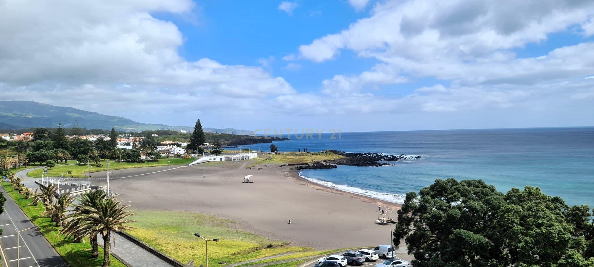 Apartamento T3 Deslumbrante à Beira-Mar - Vista para a Praia das Milícias/Açores - Image 37