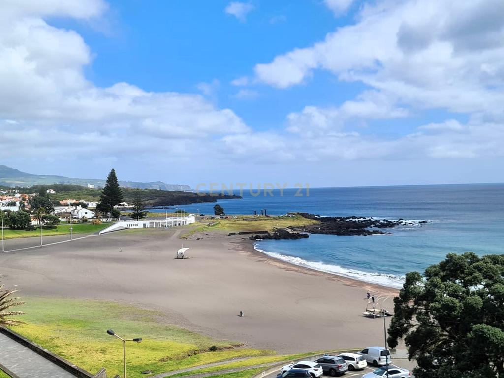 Apartamento T3 Deslumbrante à Beira-Mar - Vista para a Praia das Milícias/Açores - Image 37