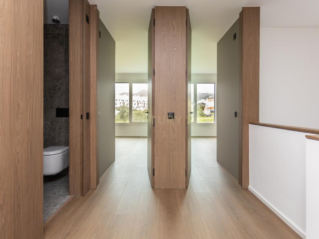 Mais que uma casa é um refugio de conforto e elegância ! - Image 33