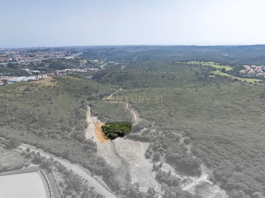 Terreno Rústico com 1120 m2 em Alcabideche - Image 3