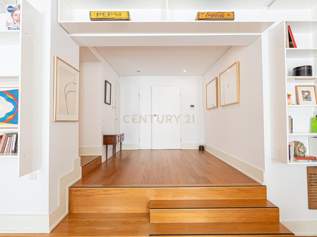 Apartamento Vibrante no Chiado - Image 2