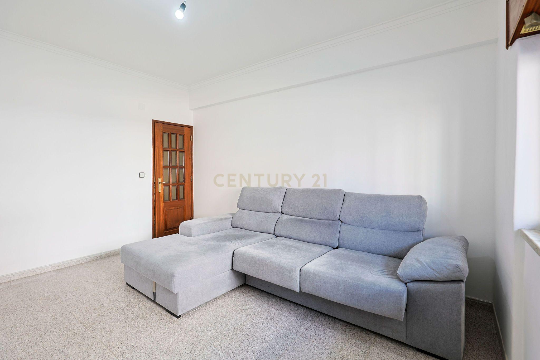 Fotografia 9 de Excelente Apartamento na Amora com Garagem