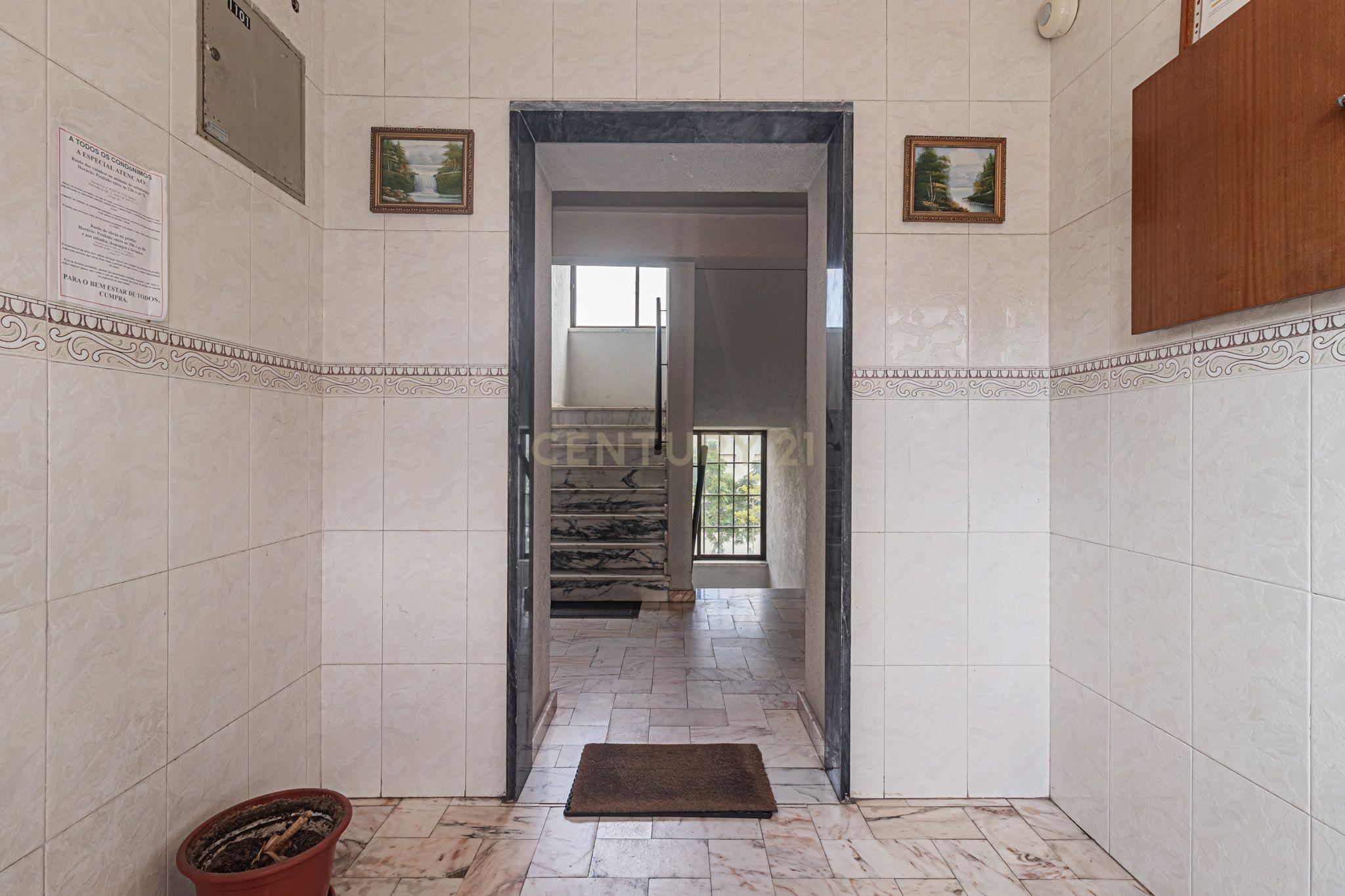 Apartamento T3 à venda em Alfragide, Amadora — foto 13