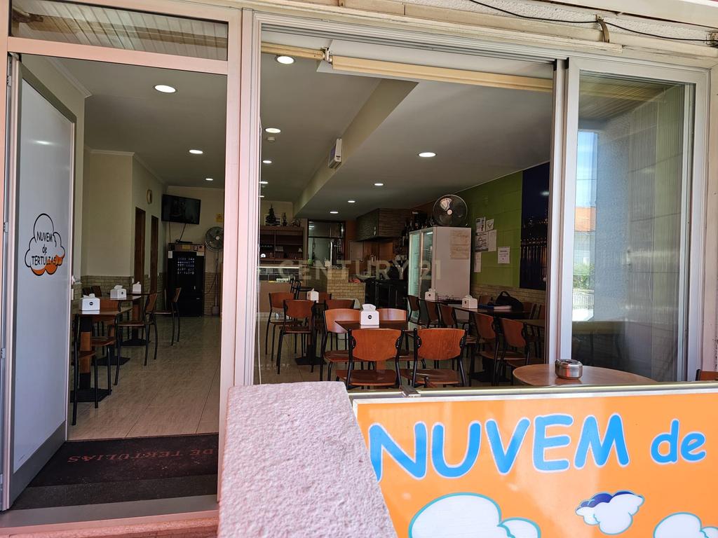 Pão Quente/cafetaria para trespasse à Salvador Caetano - N222 - Image 12