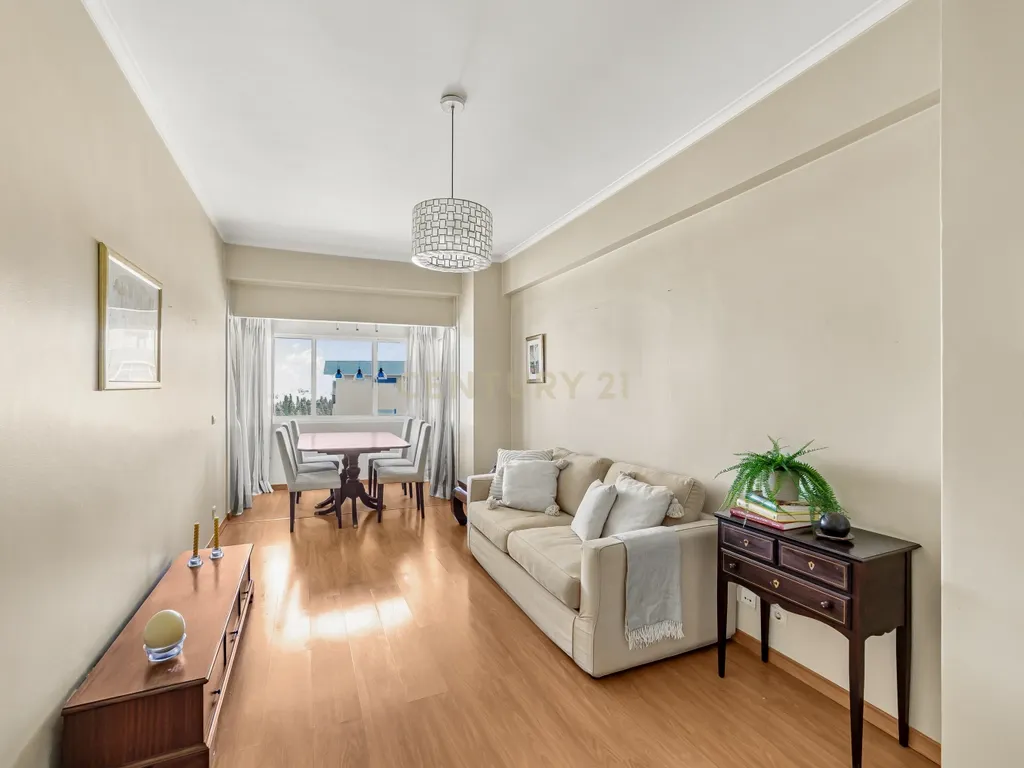 📍BENFICA ✨ Apartamento 3 Quartos - Image 1