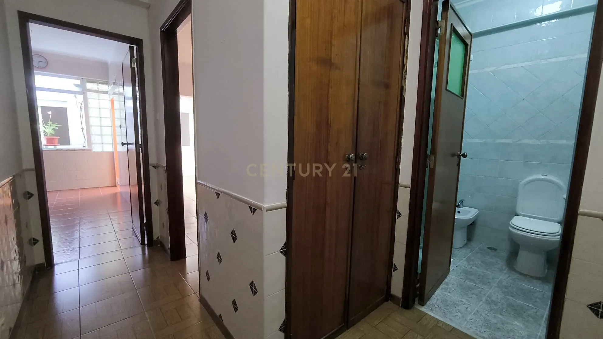 Apartamento T1 no Centro da Amadora - Image 8