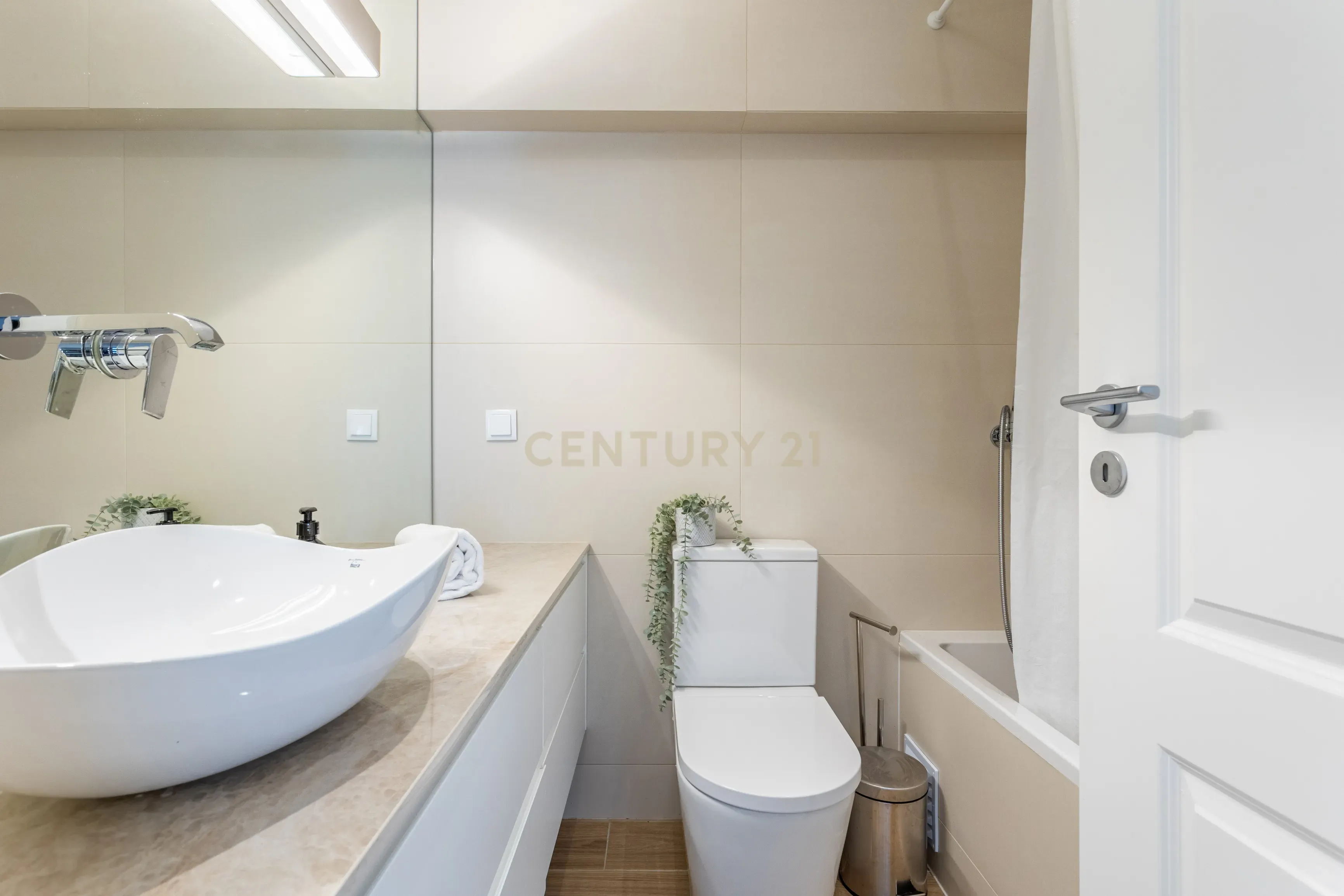 Apartamento T3 com Vista Rio e Garagem (pet-friendly) - Lisboa - Image 20