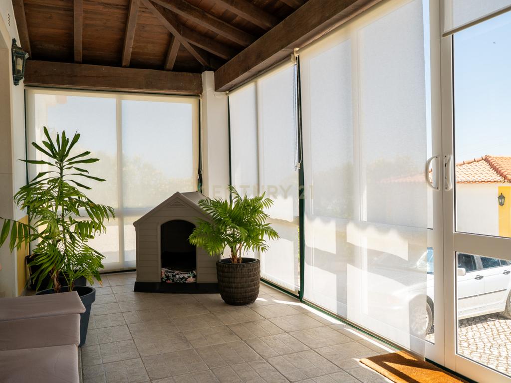 Moradia T4 Isolada com 308 m2 de construção, Jardim, com 4270 m² de Terreno. - Image 91