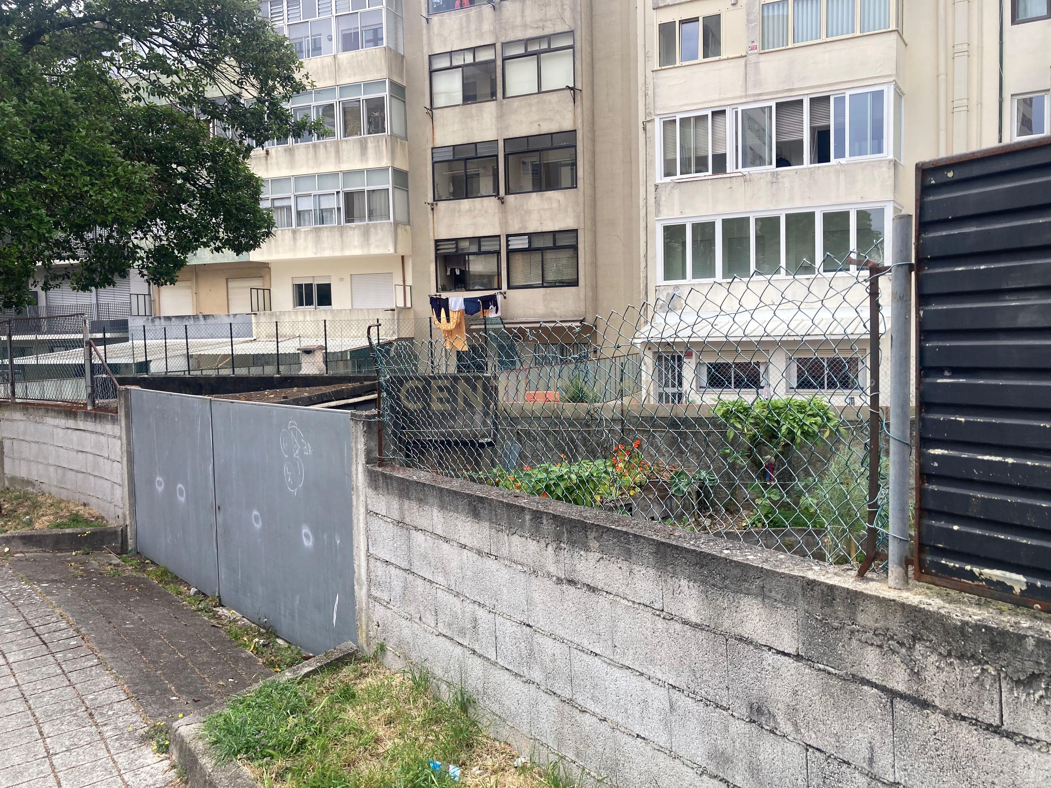 Fotografia 5 de Terreno urbano na zona da rotunda da Boavista com PIP aprovado para prédio de 8 fogos