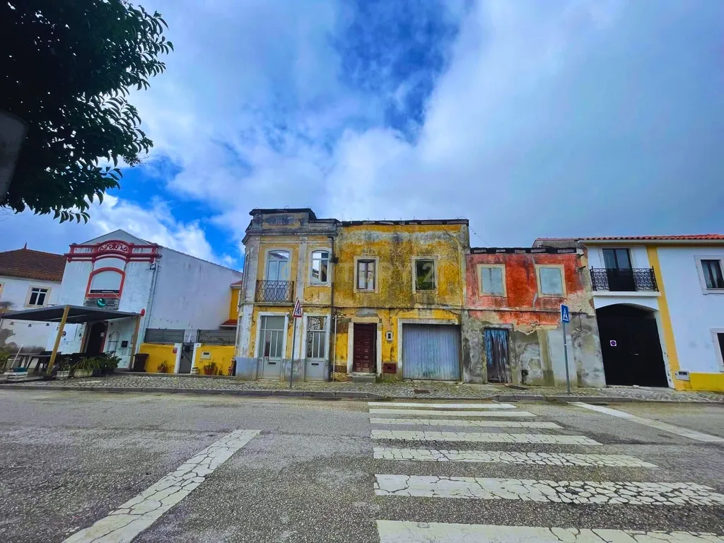 Moradias para reconstrução total no Casal Novo do Rio | Montemor-o-Velho - Image 3