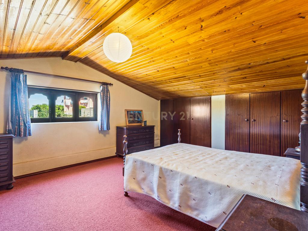 Moradia T5 com Piscina em Lourinhã - Image 30
