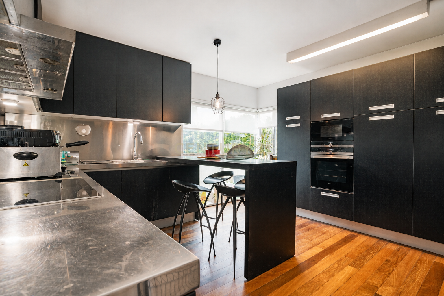 Fotografia 4 de Moradia T6 com Piscina e 583 m² de Terreno | Quinta do Seixal, Leiria