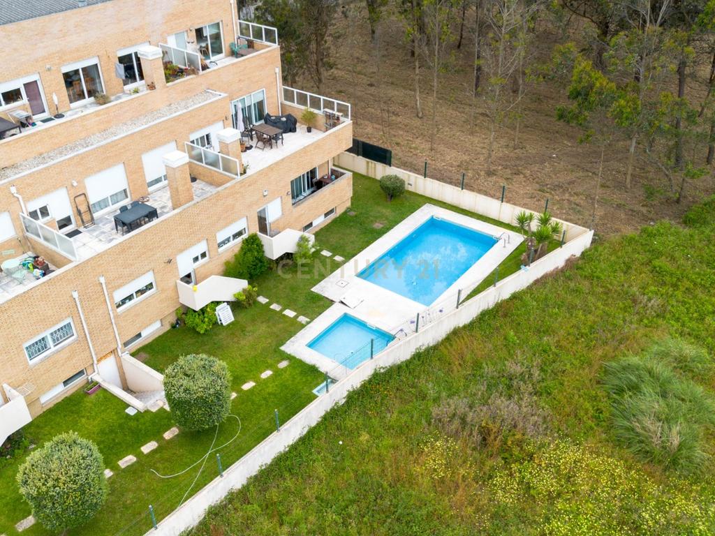 Apartamento T1+1 em Lavra, Matosinhos com Varanda e Piscina. - Image 1