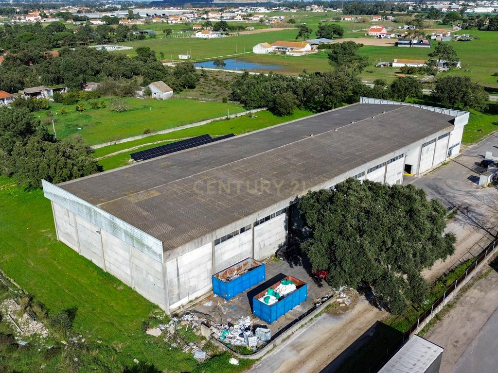 Armazém Industrial com 2.000 m² implantado em terreno de 16.188 m² – Quinta do Anjo - Image 8
