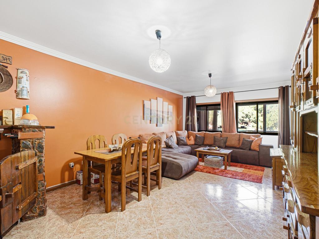 Apartamento T2 c/ Elevador | Fidalguinhos – Barreiro - Image 2