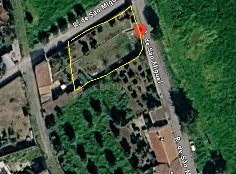 Terreno Urbano Murado com Furo de Água e Eletricidade – Casével, Castro Verde - Image 5