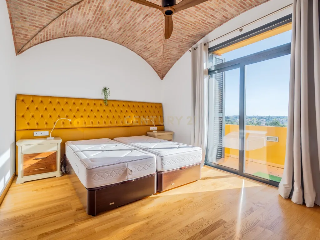 Moradia Unifamiliar de Prestígio | Quinta dos Álamos I Guia – Albufeira | T5 | Piscina | Jardim - Image 19